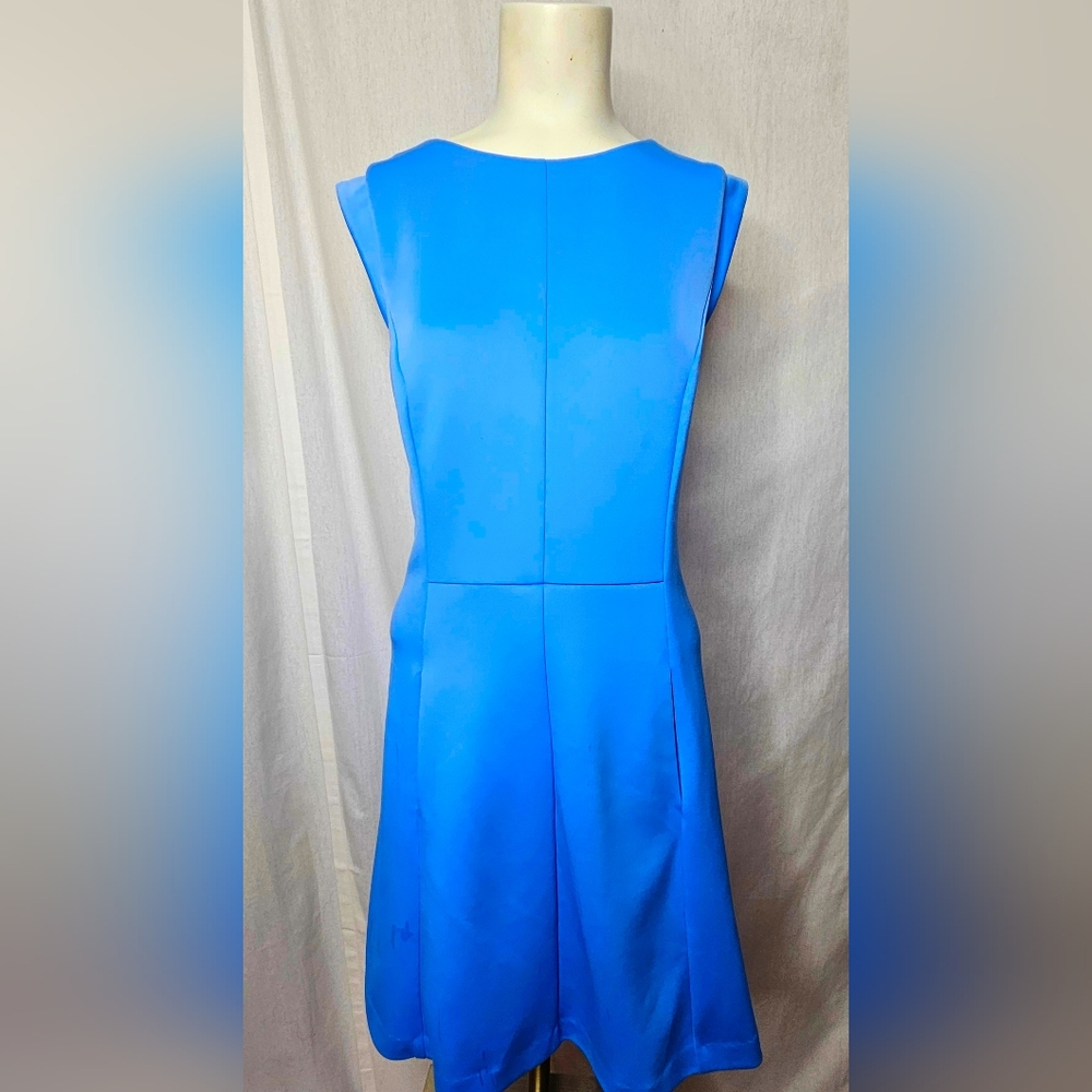 Vince Camuto Sky Blue/Baby Blue Lined Sheath Dress Size 12